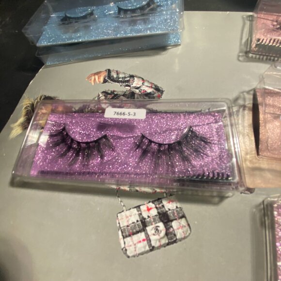 Different Styles False Eyelashes, Fluffy Mink Lashes , Cat-Eye Look Eyelashes - Picture 11 of 15